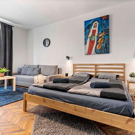 Cosy Studio 10 Min Center Pressburg Exterior foto